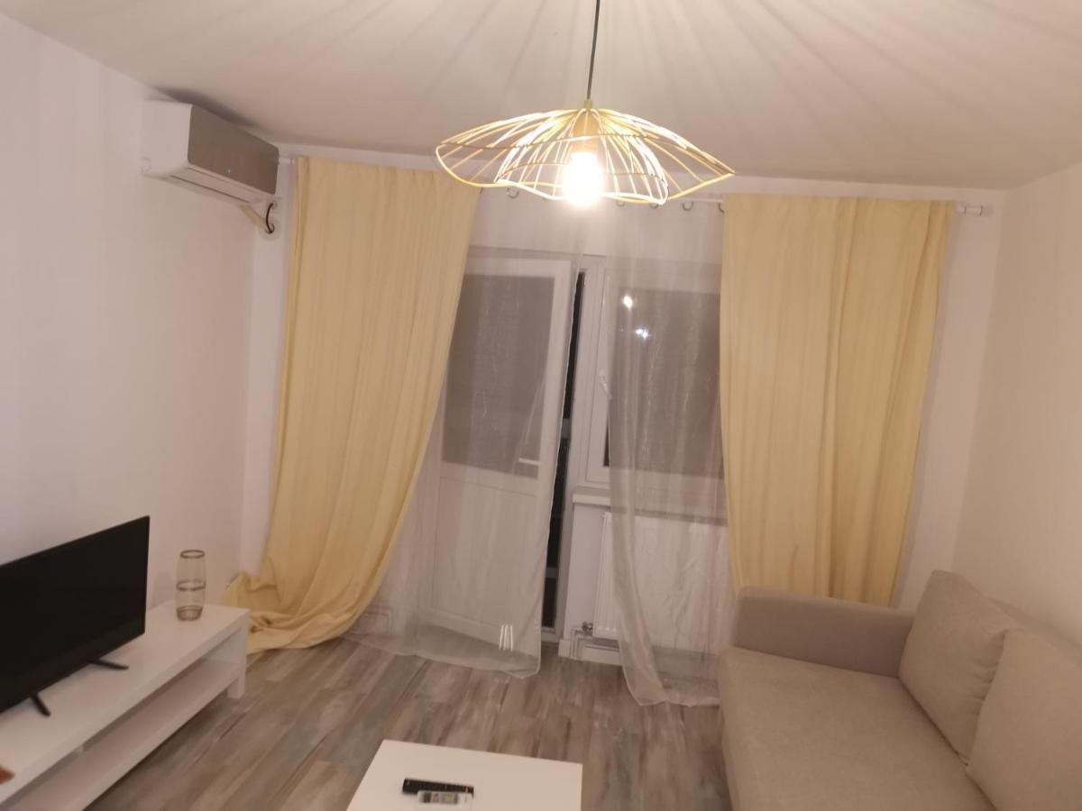 Bloom Box Apartments 크라이오바 외부 사진